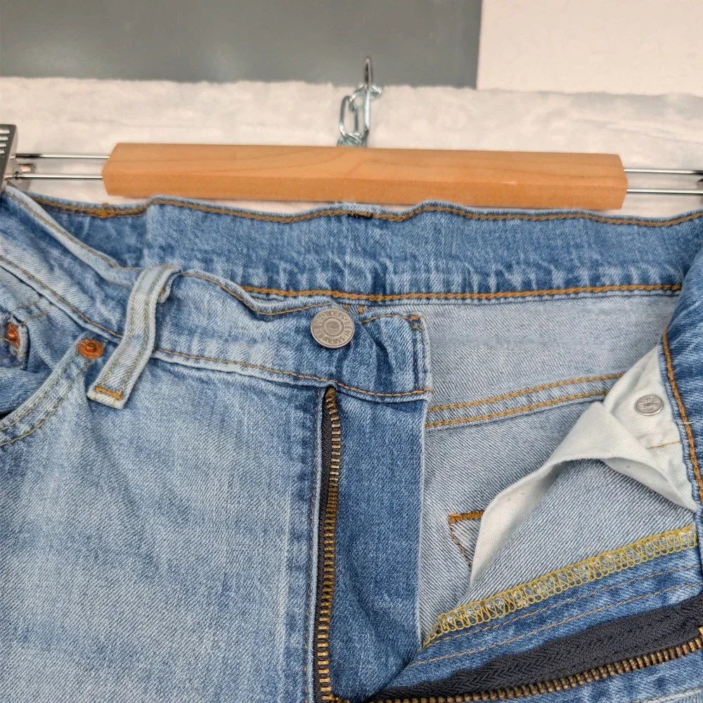 Levi's 527 Jeans Men's 35x31 Light Blue Slim Bootcut Denim Zip‎ Fly Light Modern